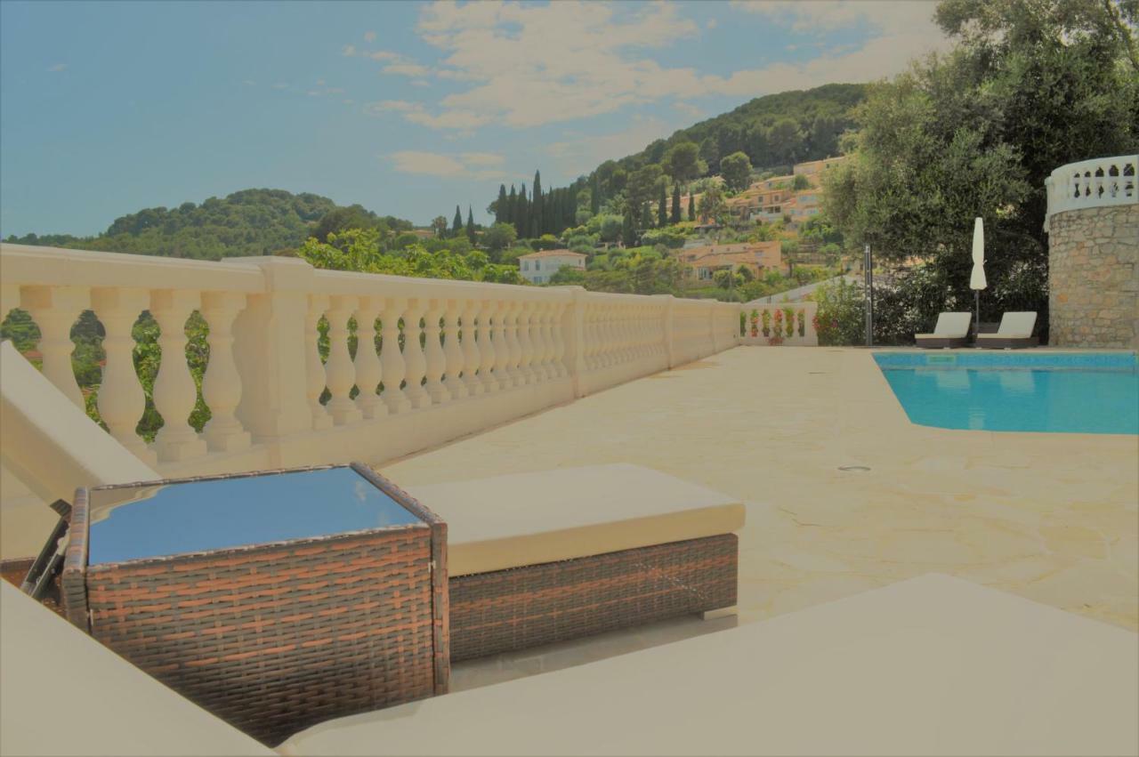 فالوريس Villa La Terre Des Lauriers المظهر الخارجي الصورة